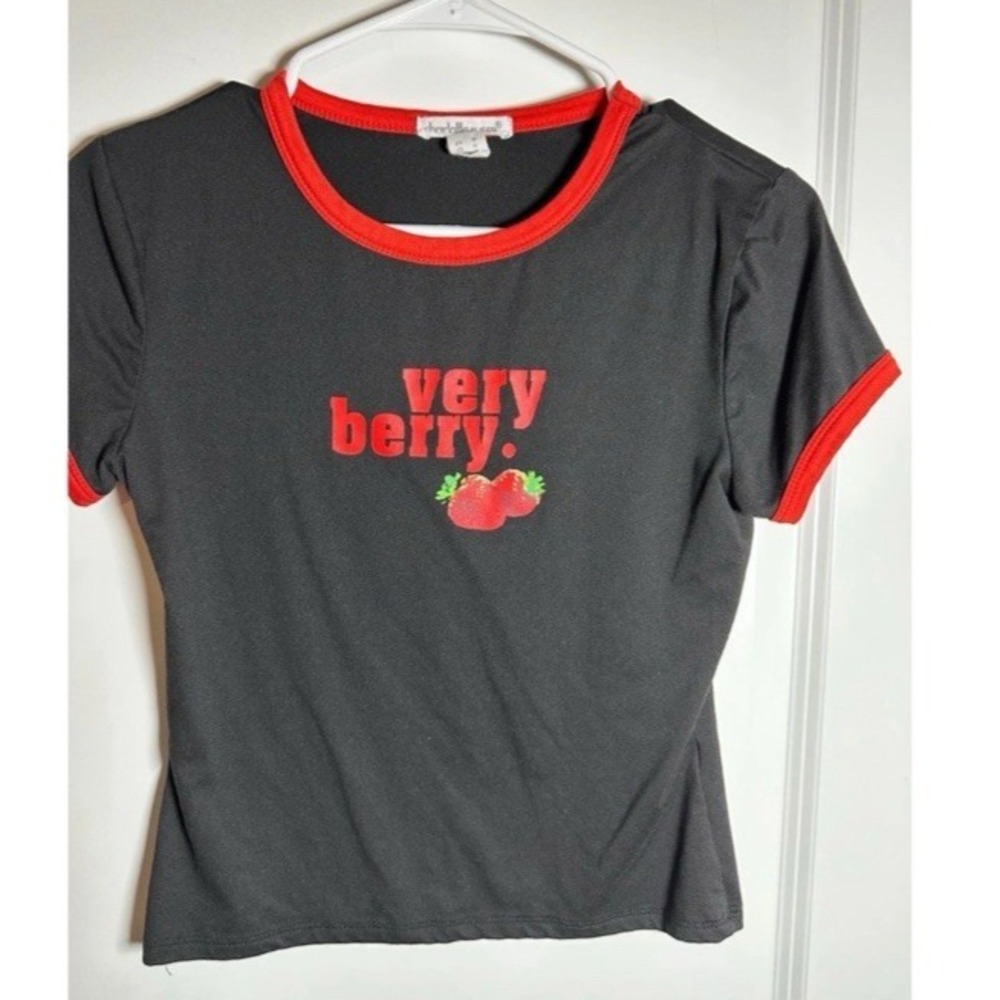 Vintage-Style Charlotte Russe "Very Berry" Strawberry Ringer Baby‎ Tee Sz Med